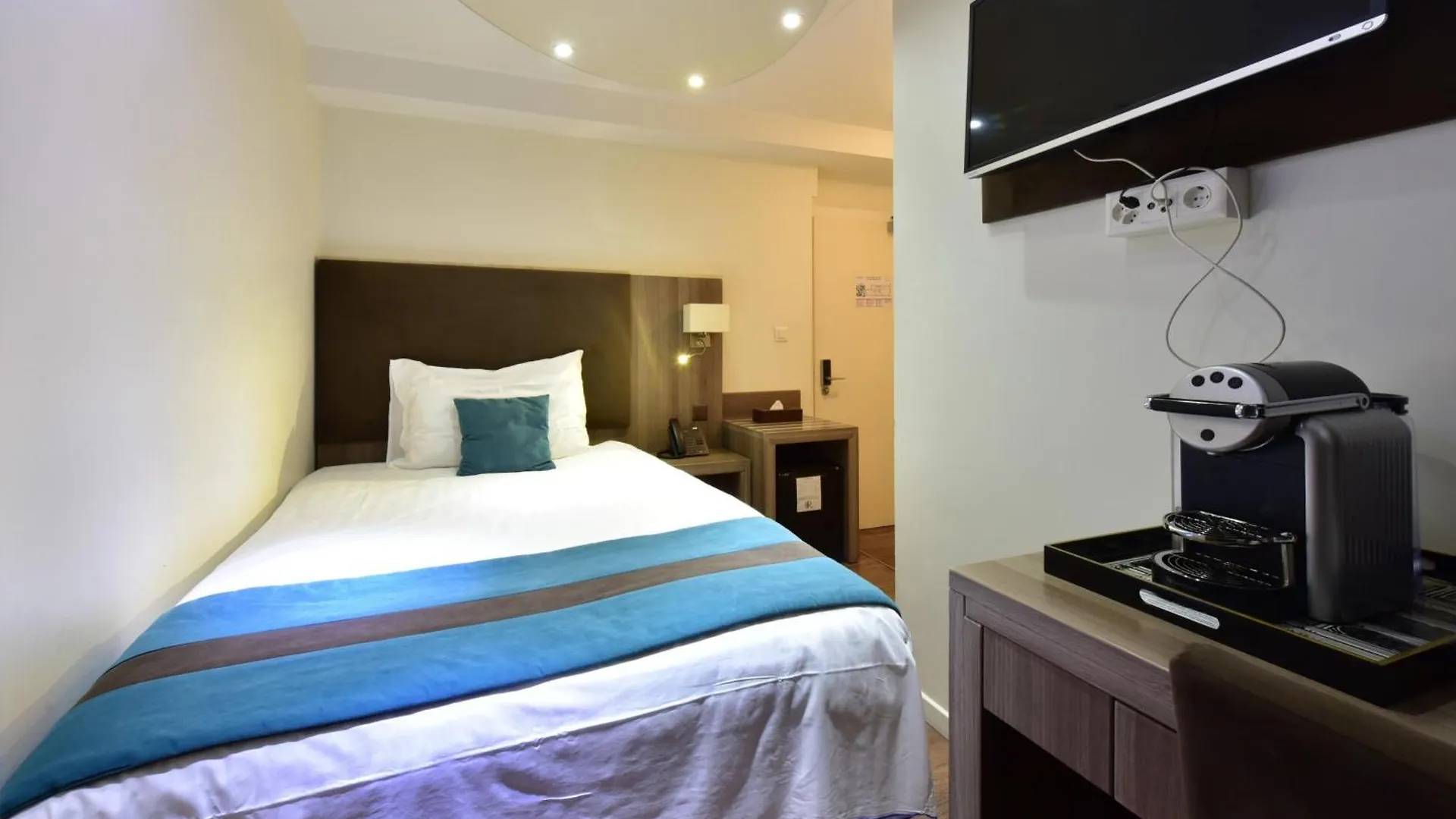 ז'נבה Hotel Rousseau 3*,  שוויץ