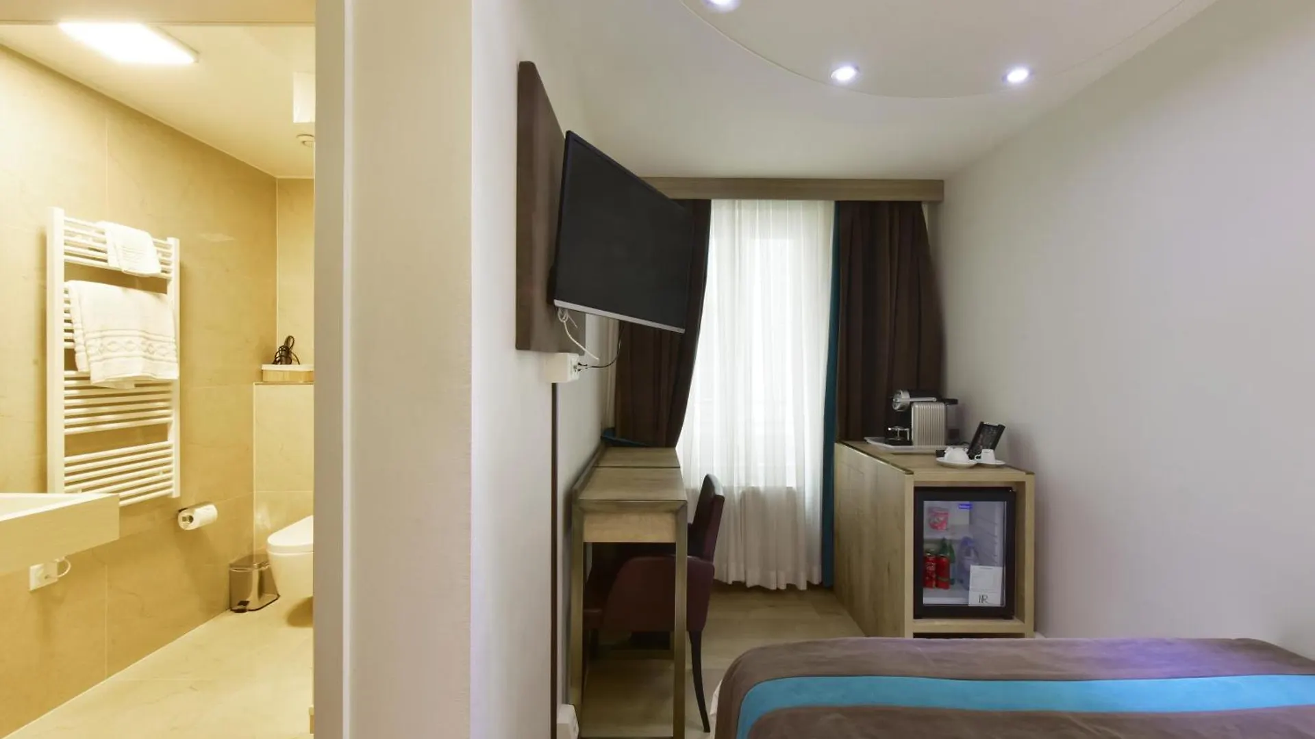 ז'נבה Hotel Rousseau